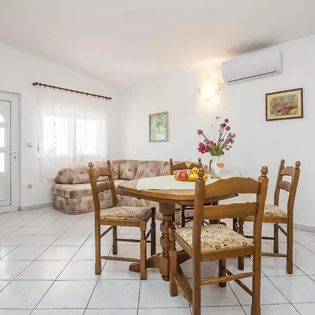 Jancic Apartment *