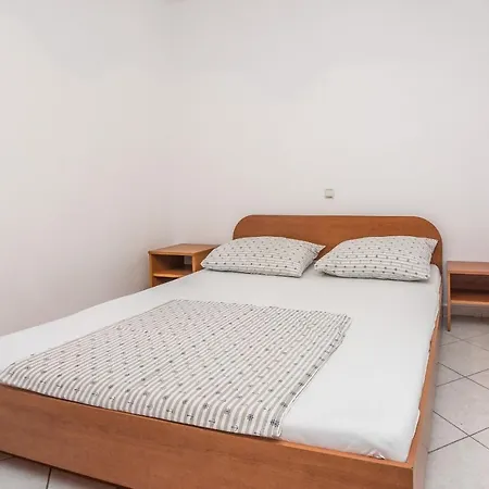 Apartment Jancic Vir